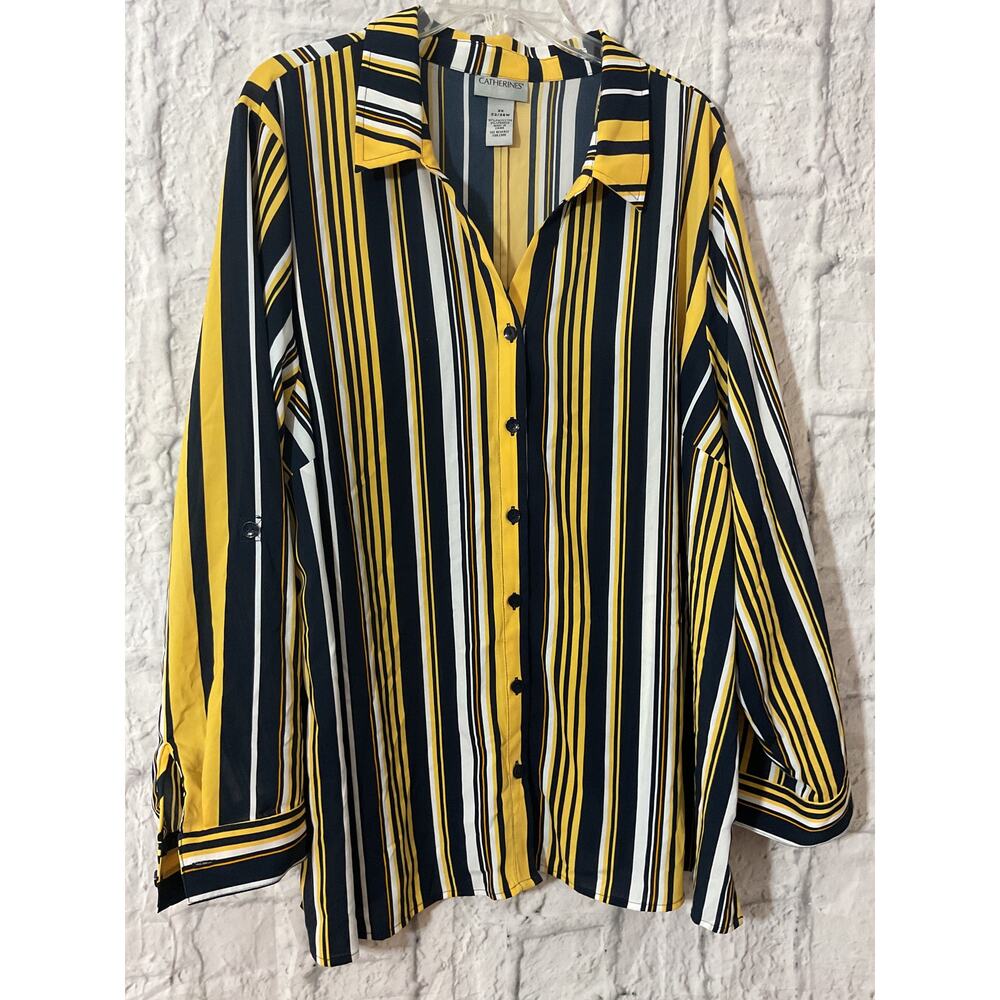 Catherine’s Size 2X Button Front Blouse